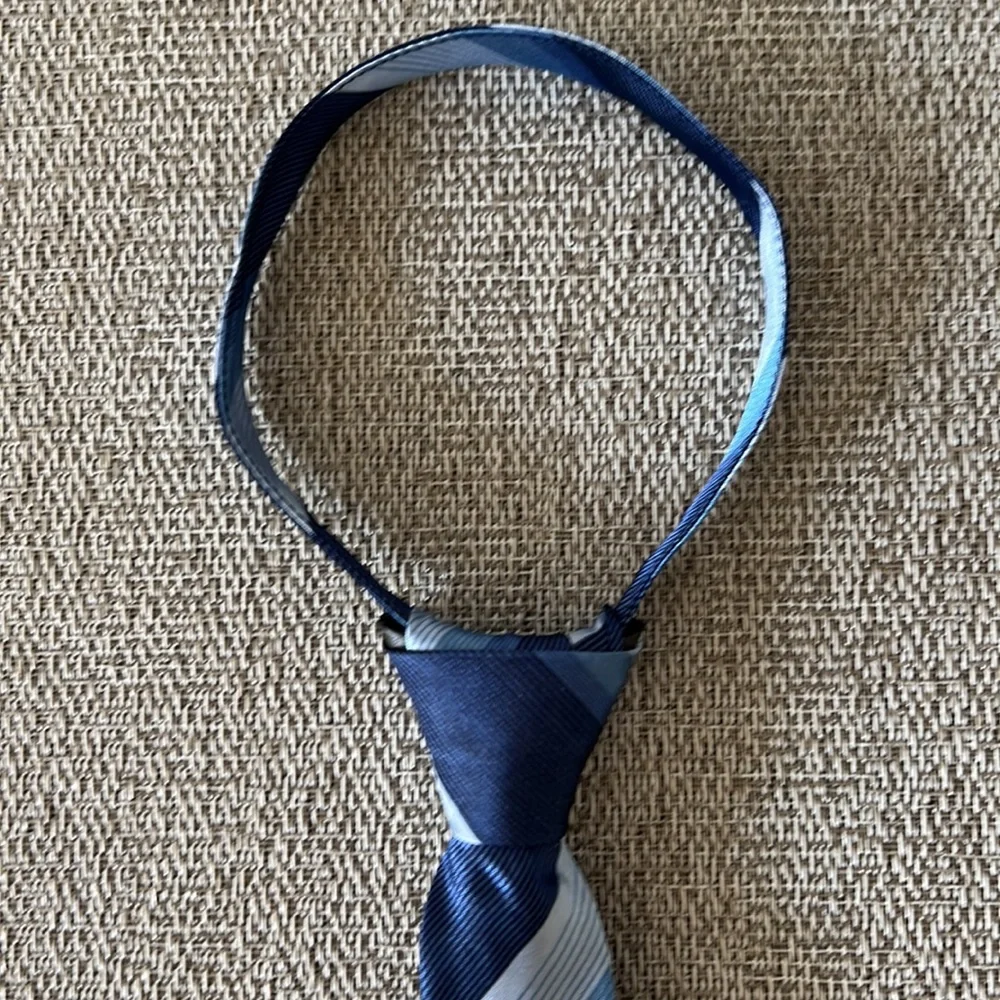 Boys Kenneth Cole Adjustable Tie in Blue